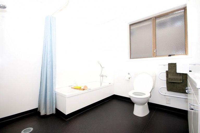 Photo of property in 80 Kildare View, Waikiwi, Invercargill, 9810