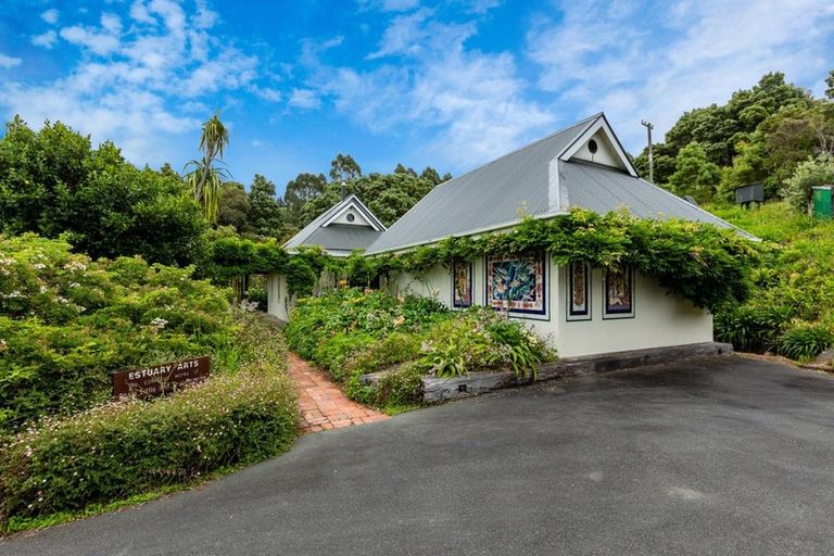 Photo of property in 1863 Takaka-collingwood Highway, Milnthorpe, Collingwood, 7182