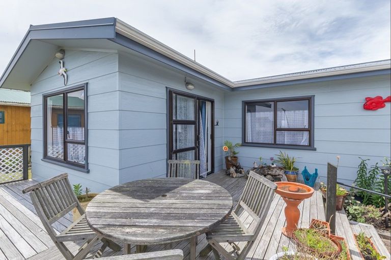 Photo of property in 29 Barling Street, Himatangi Beach, Foxton, 4891