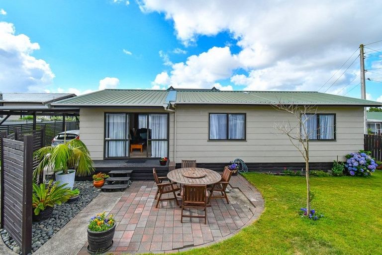 Photo of property in 2/160 Porchester Road, Papakura, 2110