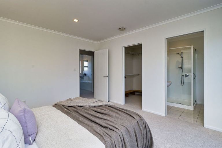 Photo of property in 219 Frimley Oaks, Frimley, Hastings, 4120