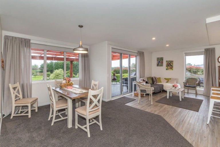 Photo of property in 9 Waipuna Grove, Levin, 5571