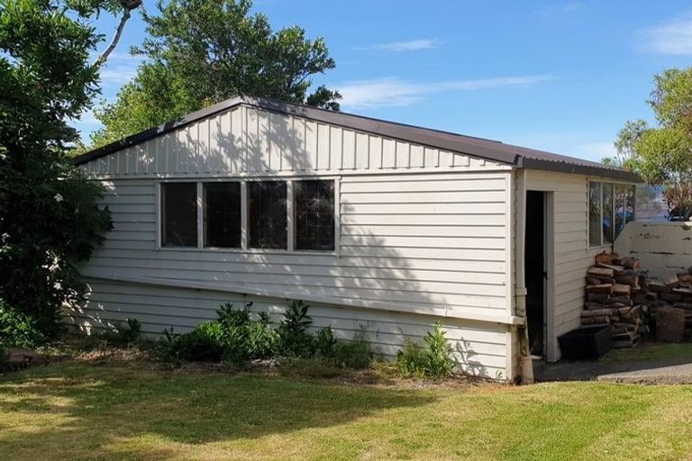 Photo of property in 26 Moulson Street, Strathern, Invercargill, 9812