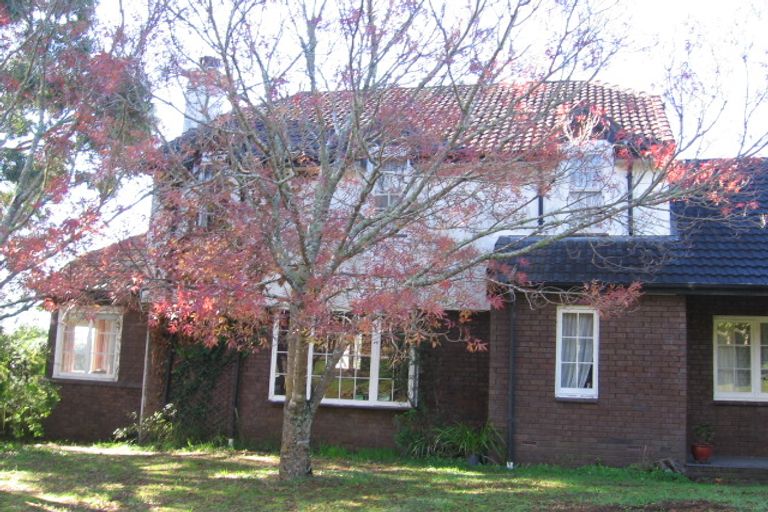 Photo of property in 9 Laingfield Terrace, Laingholm, Auckland, 0604