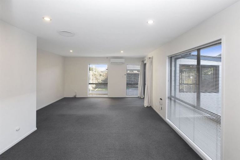 Photo of property in 3/9 Ikamatua Lane, Sydenham, Christchurch, 8023
