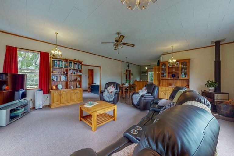 Photo of property in 114 Hubbard Road, Paeroa, 3674