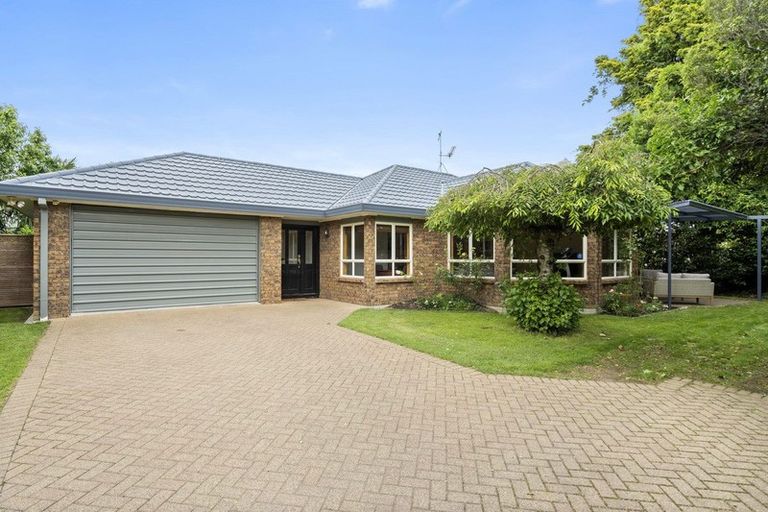 Photo of property in 86b Hall Street, Cambridge, 3434