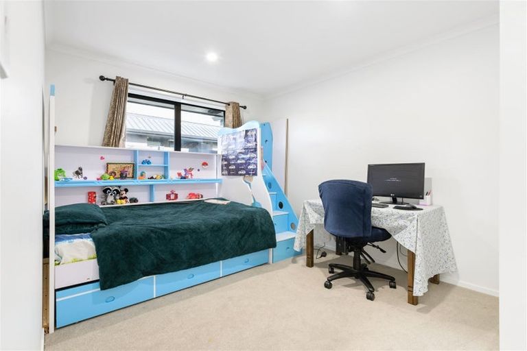 Photo of property in 18 Kimbolton Street, Rototuna North, Hamilton, 3210