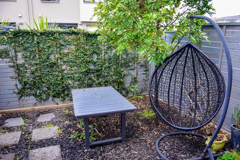 Photo of property in 8 Harewood Street, Whenuapai, Auckland, 0618