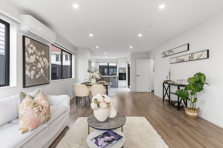 Photo of property in 46b Patons Road, Howick, Auckland, 2014