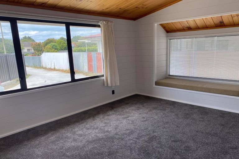 Photo of property in 505a Grove Road, Mayfair, Hastings, 4122