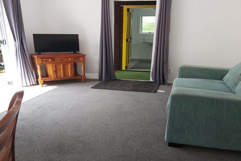 Photo of property in 16 Totara Road, Whenuapai, Auckland, 0618