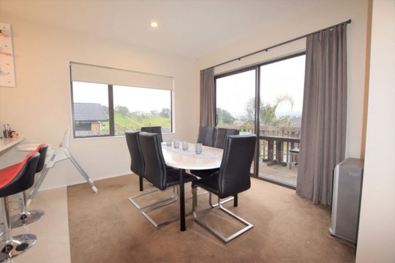 Photo of property in 6 Karika Place, Massey, Auckland, 0614