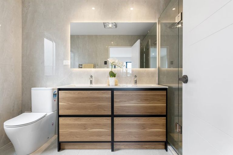 Photo of property in 9 Backridge Way, Flat Bush, Auckland, 2019