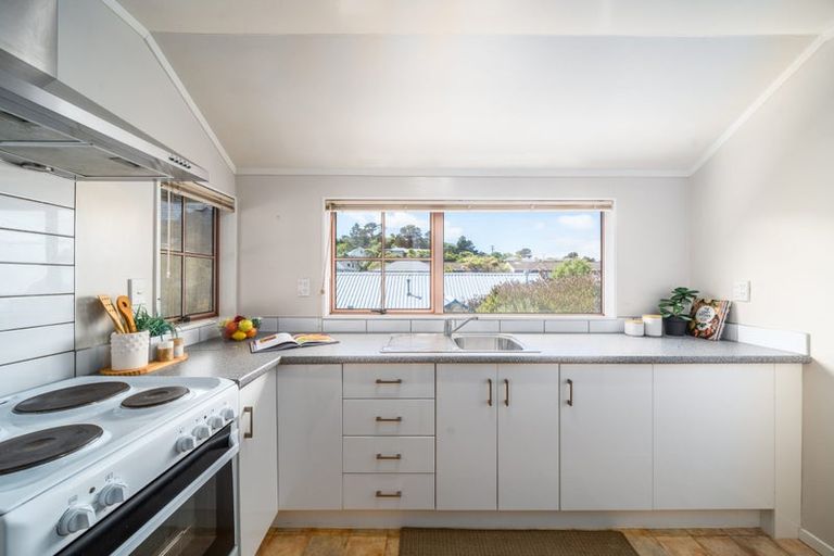 Photo of property in 4b Earp Street, Johnsonville, Wellington, 6037