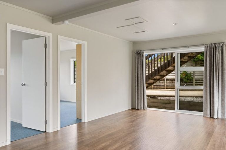 Photo of property in 28 Mariner Cove Road, Tinopai, 0593