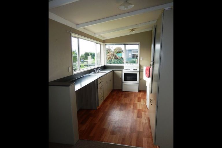 Photo of property in 15 Anderson Street, Kakanui, Oamaru, 9495