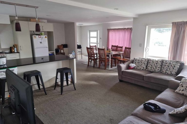 Photo of property in 32 Alpers Ridge, Leamington, Cambridge, 3432