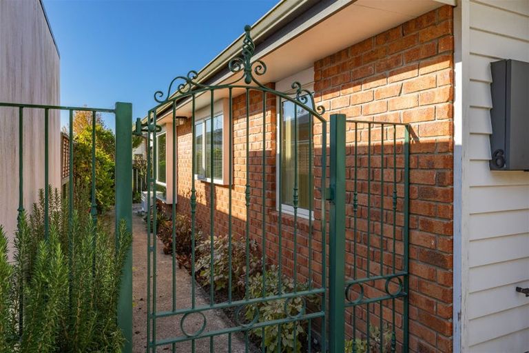 Photo of property in 6/26 Meadow Street, Papanui, Christchurch, 8052