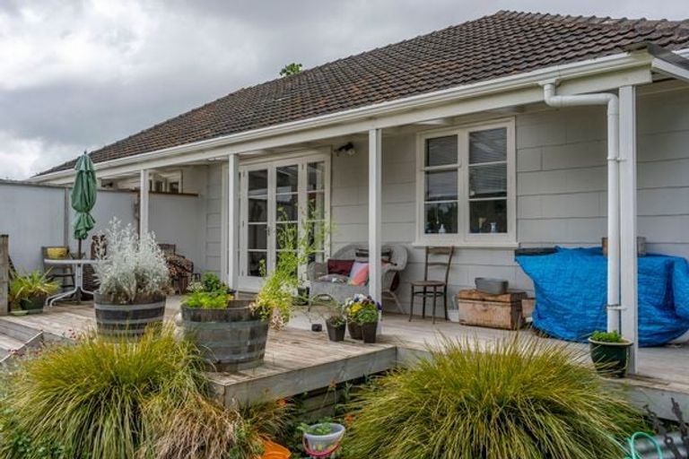 Photo of property in 37 Venice Street, Martinborough, 5711