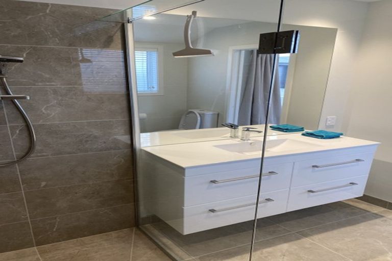 Photo of property in 36 Noumea Drive, Rangatira Park, Taupo, 3330