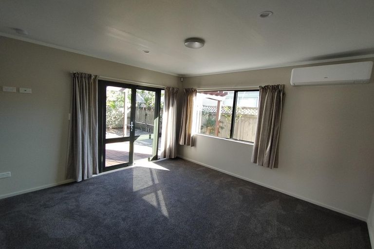 Photo of property in 3/53 Anzac Road, Browns Bay, Auckland, 0630