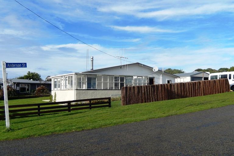 Photo of property in 15 Anderson Street, Kakanui, Oamaru, 9495