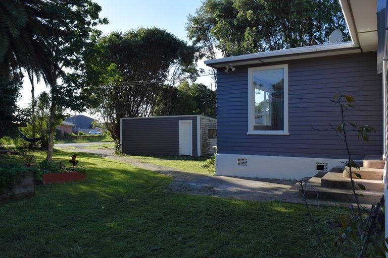 Photo of property in 44 Ruahine Street, Paraparaumu, 5032