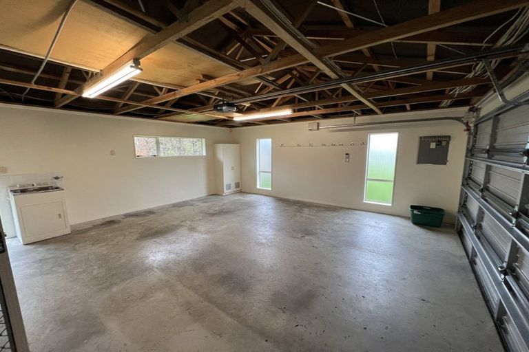 Photo of property in 118 Waihou Road, Levin, 5571