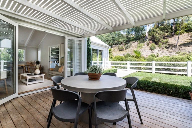 Photo of property in 12 Taruna Place, Havelock North, 4130