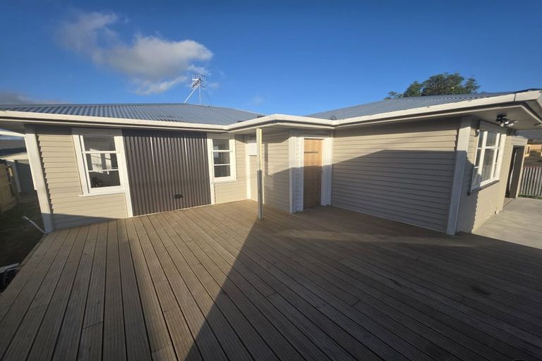 Photo of property in 148 Queen Street West, Levin, 5510