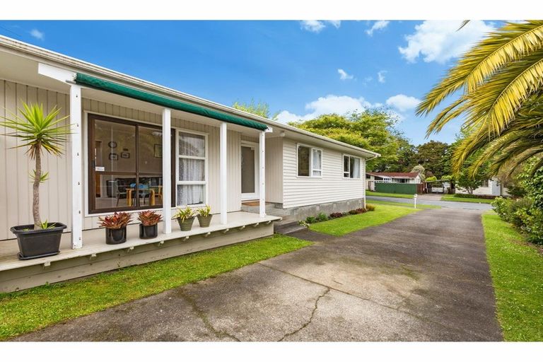 Photo of property in 19 California Drive, Totara Park, Upper Hutt, 5018