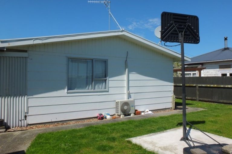 Photo of property in 2a Gladstone Street, Foxton, 4814