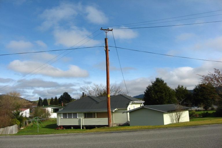 Photo of property in 146-148 Buller Road, Reefton, 7830