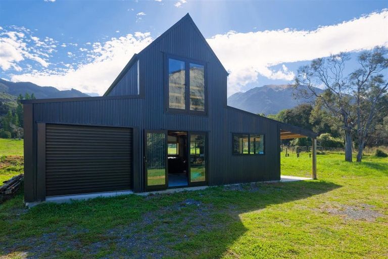 Photo of property in 1065 Clarence Valley Road, Clarence, Kaikoura, 7371