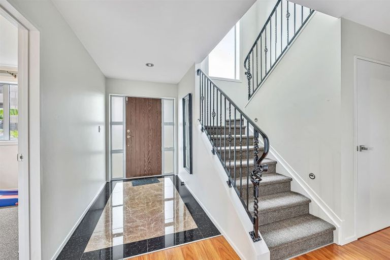 Photo of property in 388 Ormiston Road, Flat Bush, Auckland, 2019