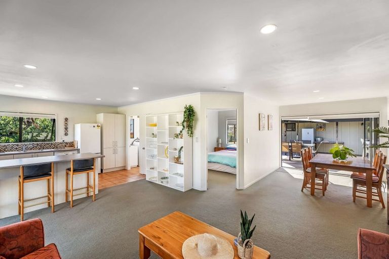 Photo of property in 106 Kowhai Avenue, Matarangi, Whitianga, 3592