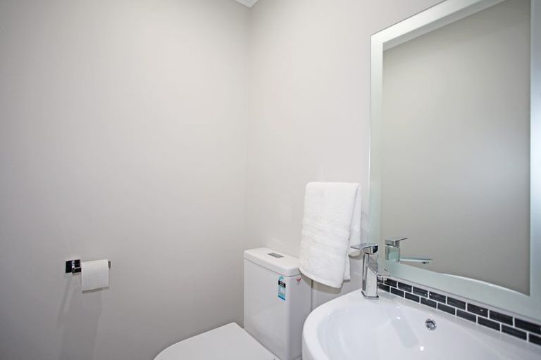 Photo of property in 14 Lucca Crescent, Flat Bush, Auckland, 2019