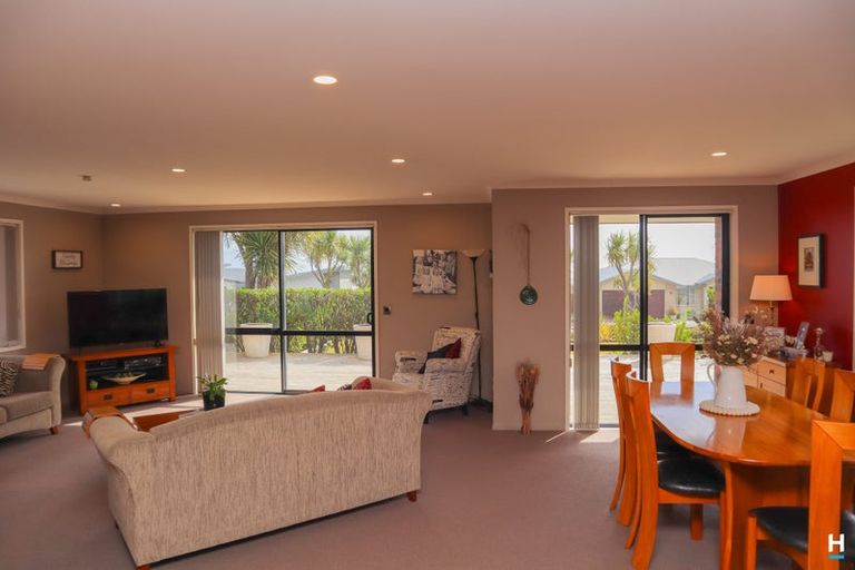 Photo of property in 3 Karoro Place, Karoro, Greymouth, 7805