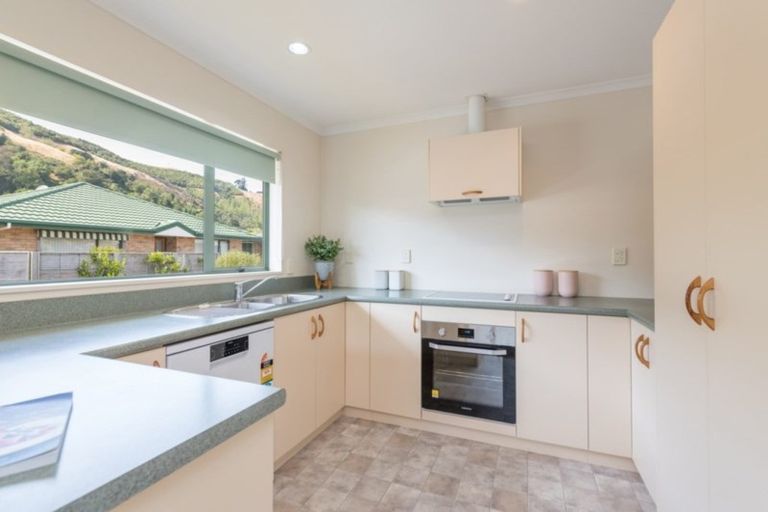 Photo of property in 5 Eastwood Place, The Wood, Nelson, 7010