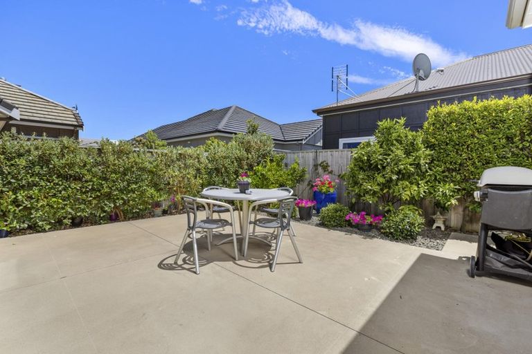 Photo of property in 6 Pebble Beach Way, Papamoa Beach, Papamoa, 3118