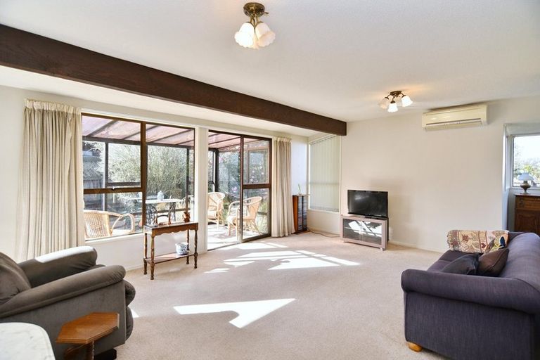 Photo of property in 1/25 Withells Road, Avonhead, Christchurch, 8042