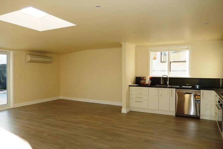 Photo of property in 16 Tweed Street, South Hill, Oamaru, 9400