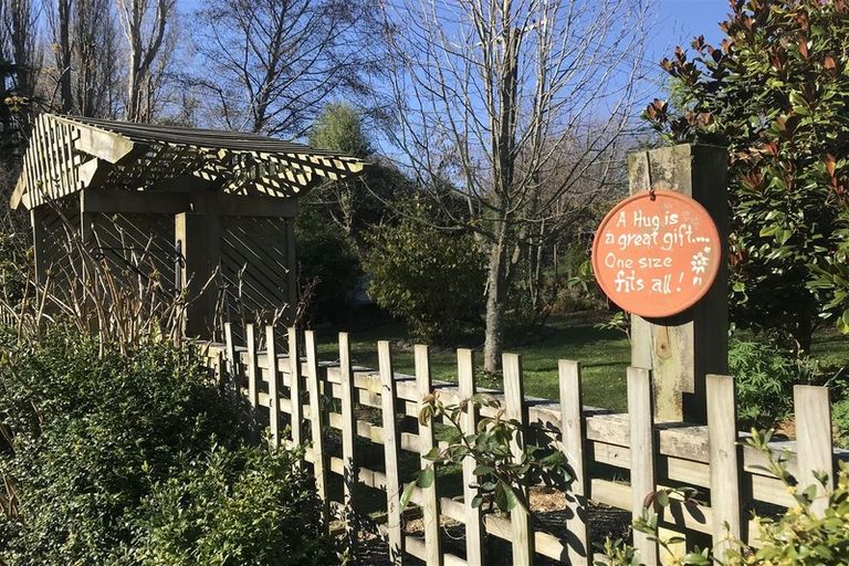 Photo of property in 9 Grammar Street, Kimbolton, 4777