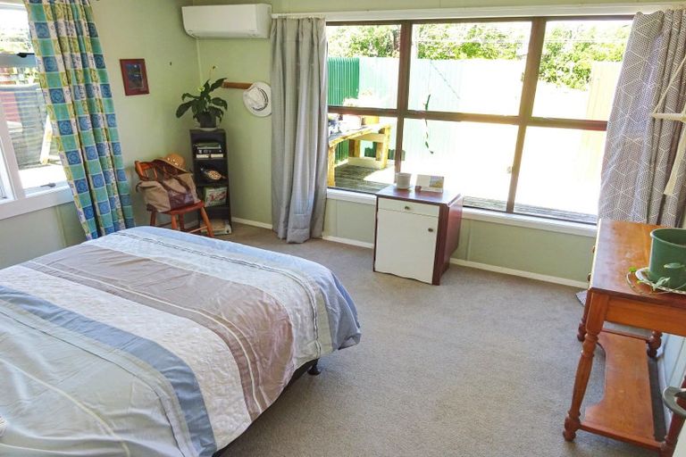 Photo of property in 15 Rangitane Street, Himatangi Beach, Foxton, 4891