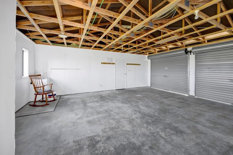 Photo of property in 902 Ararata Road, Ararata, Hawera, 4674