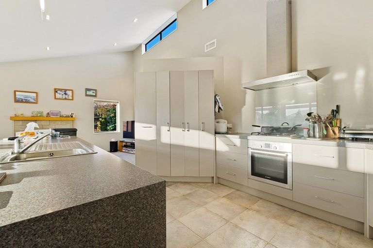 Photo of property in 131 Mcarthur Road, Springvale, Alexandra, 9391