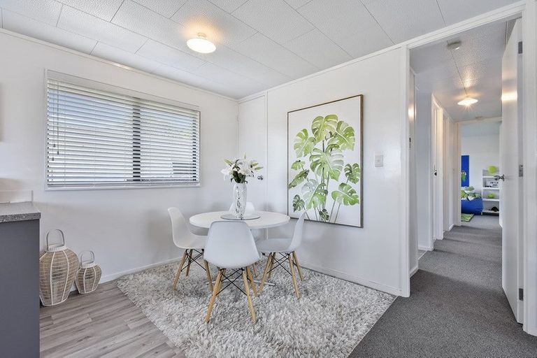 Photo of property in 2/59 Fernaig Street, Papakura, 2110