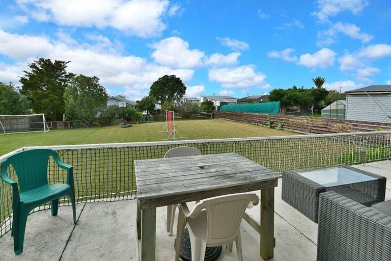 Photo of property in 335 Mahurangi East Road, Snells Beach, 0920