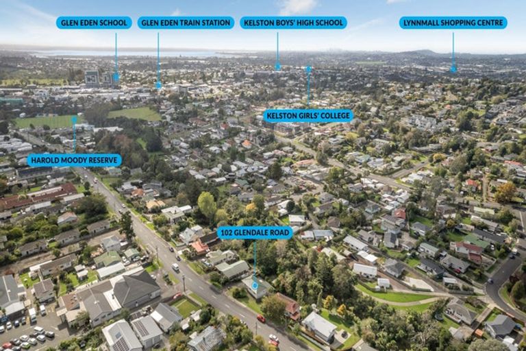 Photo of property in 102 Glendale Road, Glen Eden, Auckland, 0602